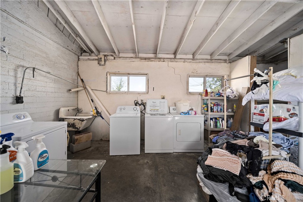 7251 Pearblossom Property Photo 19