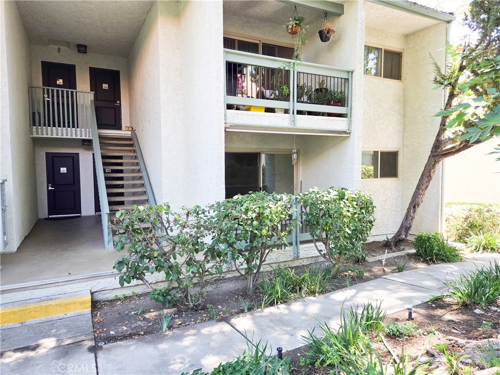 4734 Park Granada 238