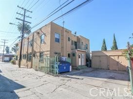 433 W 9th Street Property Photo 4