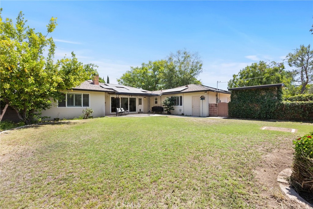 2465 Pine Street Property Photo 29