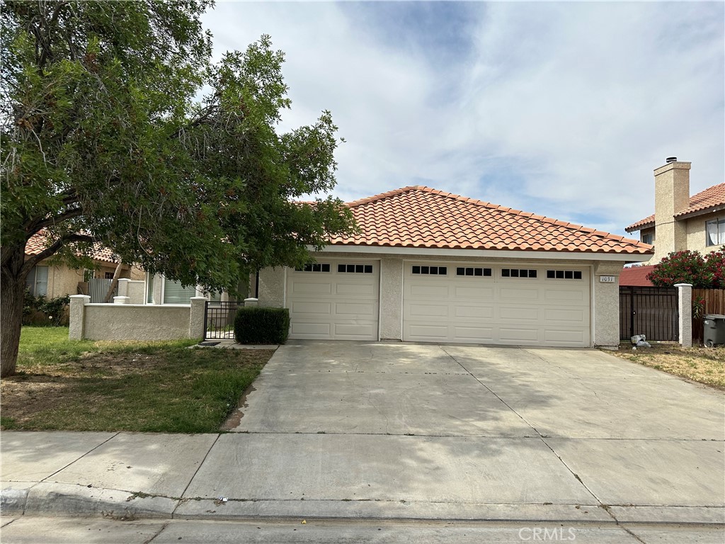 1031 E Avenue J3