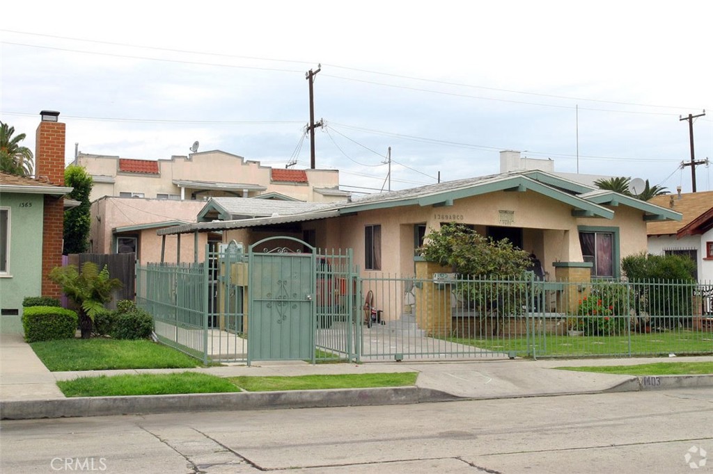 1403 Lemon Avenue Property Photo 3