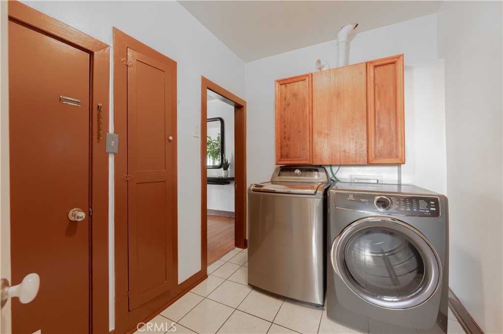 125 E Mountain Street Property Photo 19