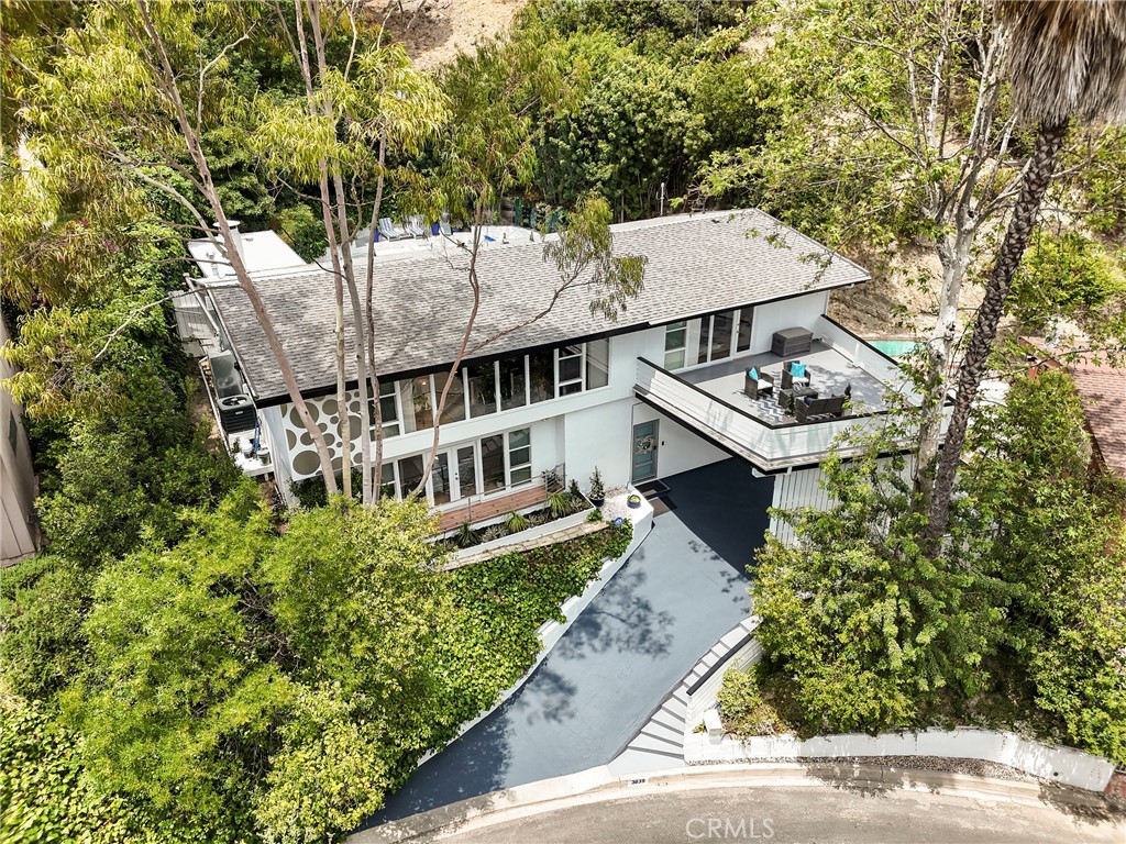 3839 Davana Road Property Photo 4