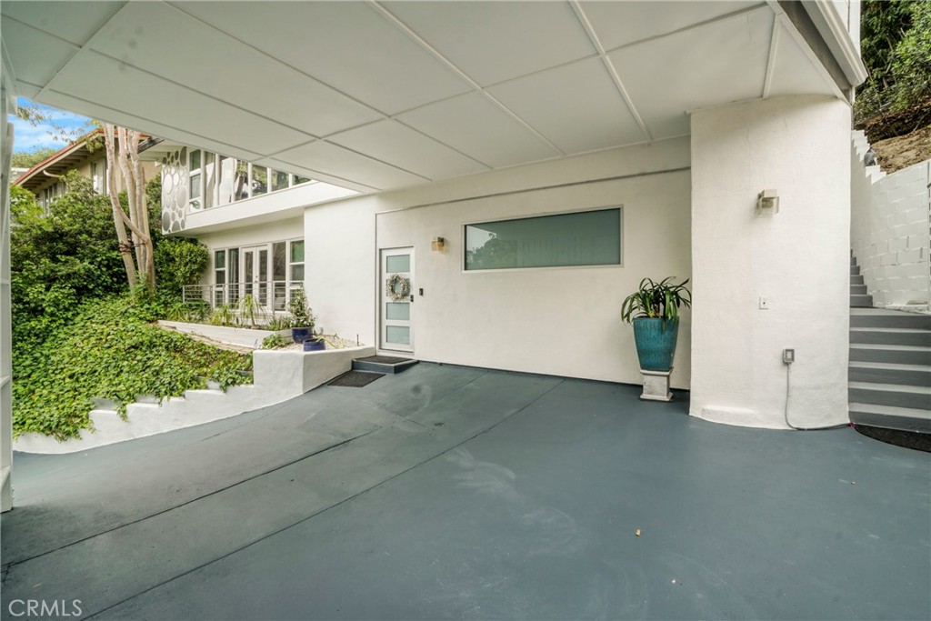 3839 Davana Road Property Photo 6