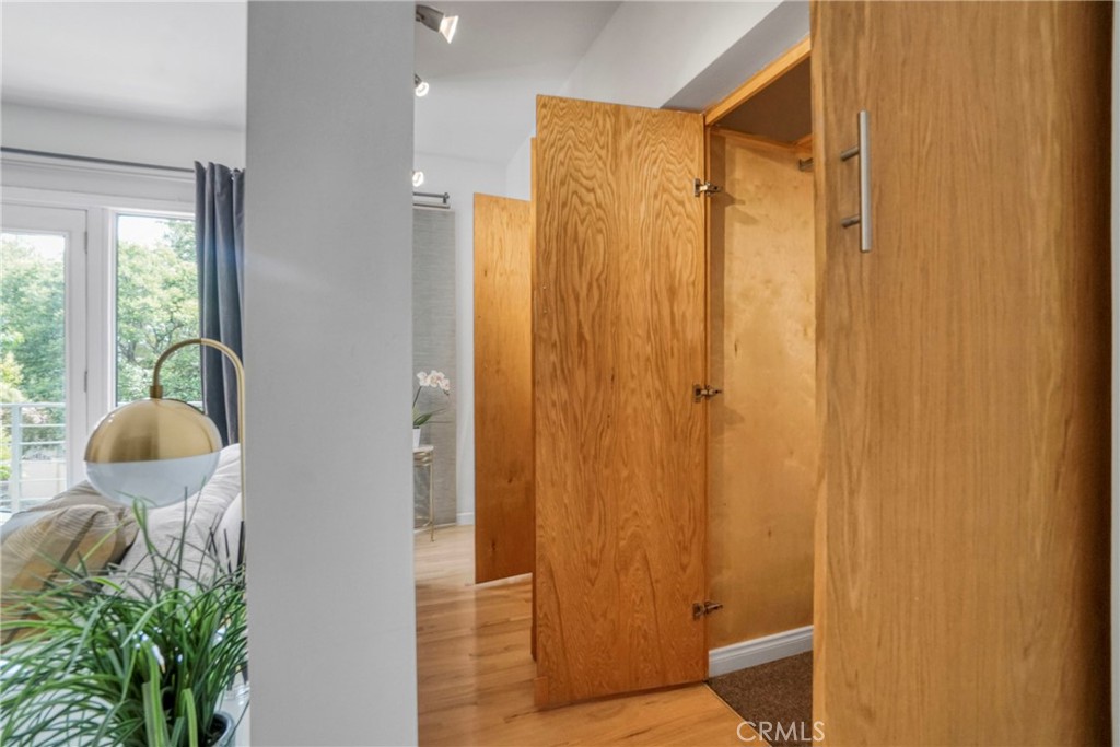 3839 Davana Road Property Photo 23