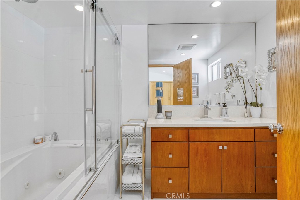 3839 Davana Road Property Photo 36