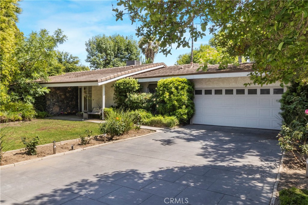 17416 Dearborn Steet Property Photo 1