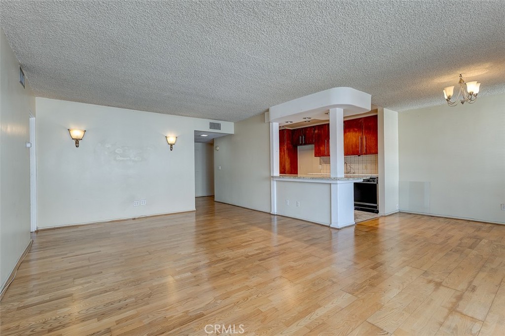 5454 Zelzah Avenue 215 Property Photo 4