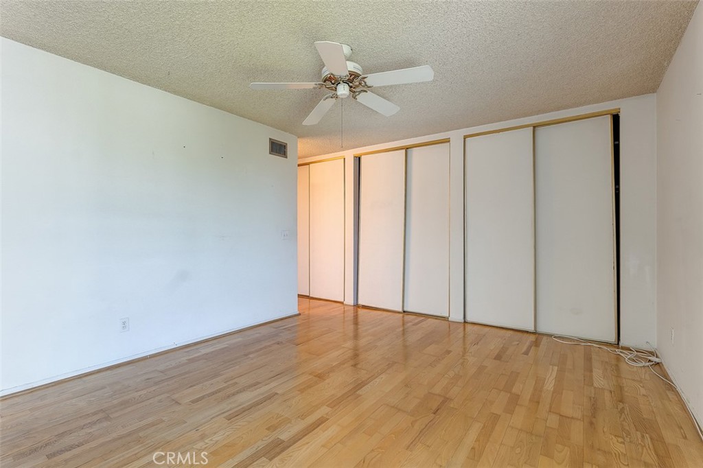 5454 Zelzah Avenue 215 Property Photo 13
