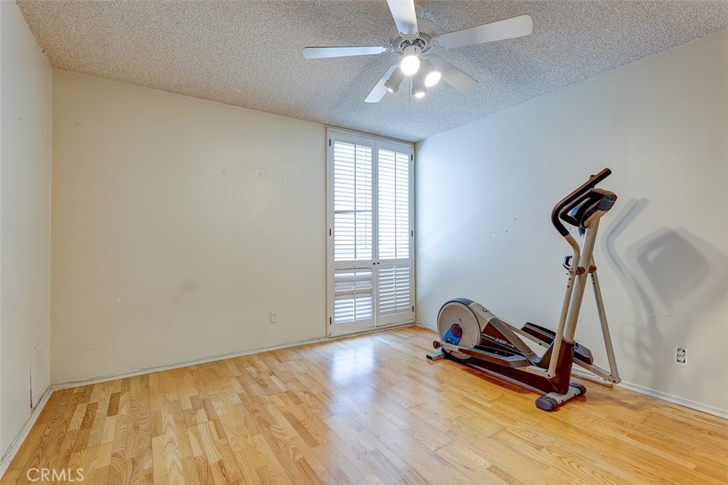5454 Zelzah Avenue 215 Property Photo 17