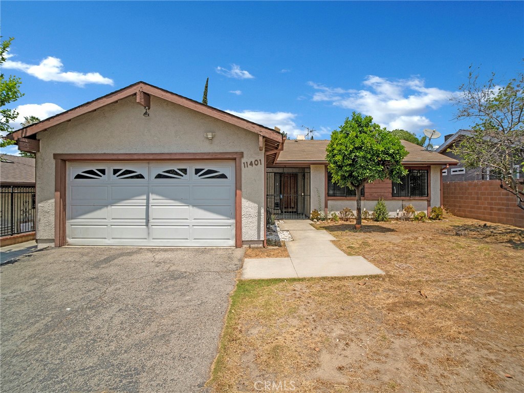 11401 Sunburst Street Property Photo 1