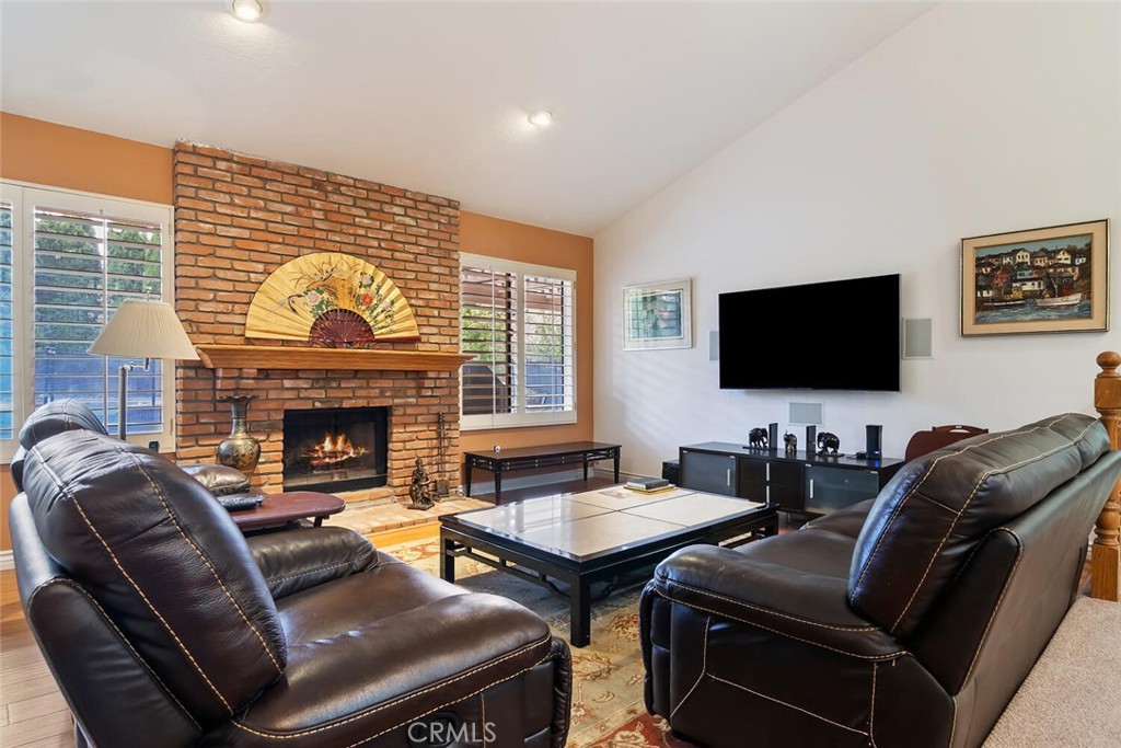 11921 Calle Vista Court Property Photo 3