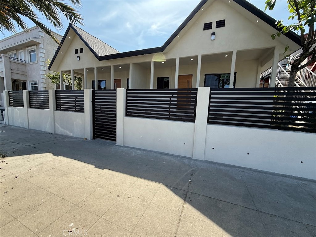 1167 N Virgil Avenue Property Photo 1