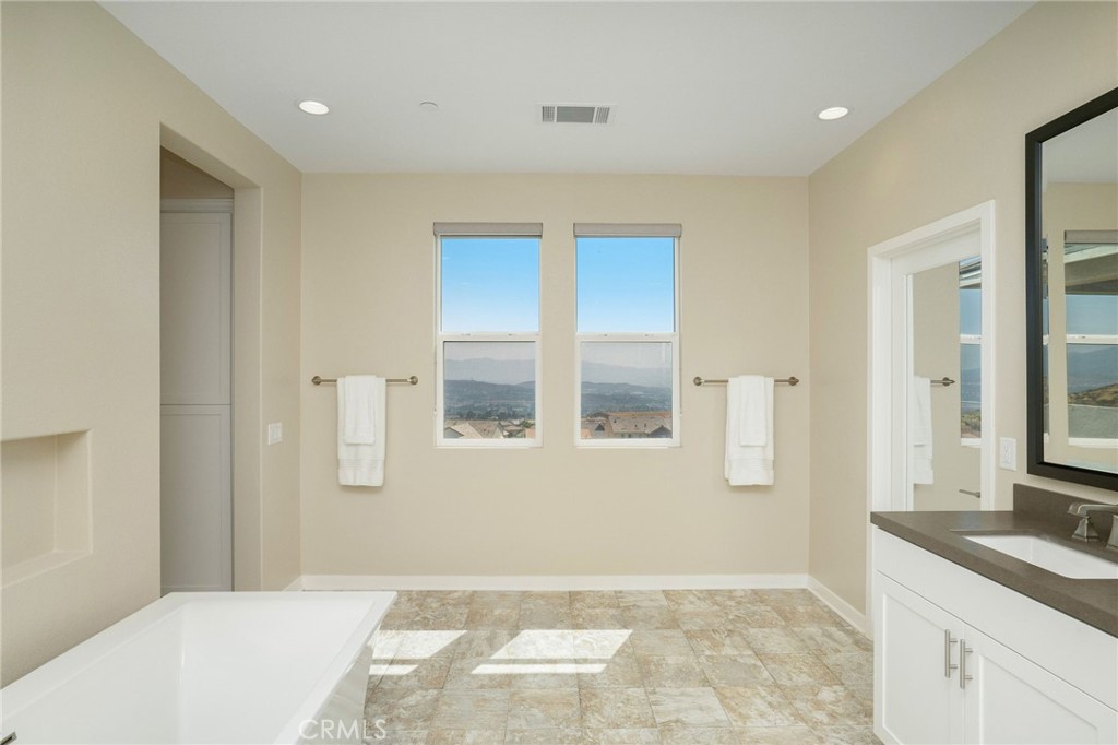 28511 Sparrow Way Property Photo 22