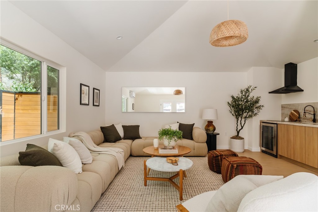 1915 N Avenue 52 Property Photo 27