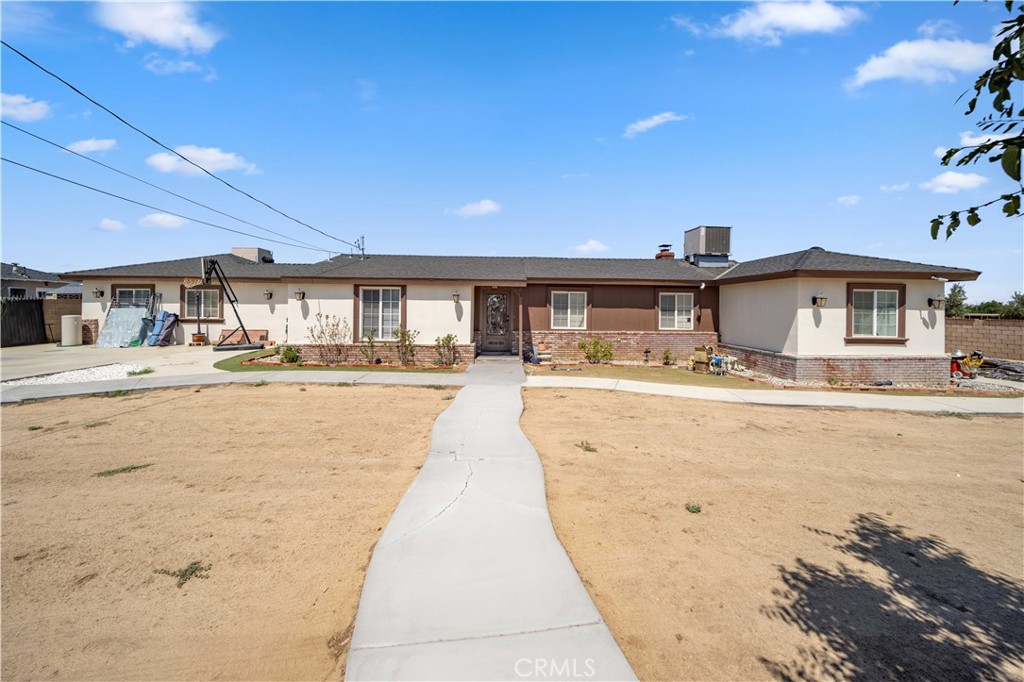40903 17th Street W Property Photo 1