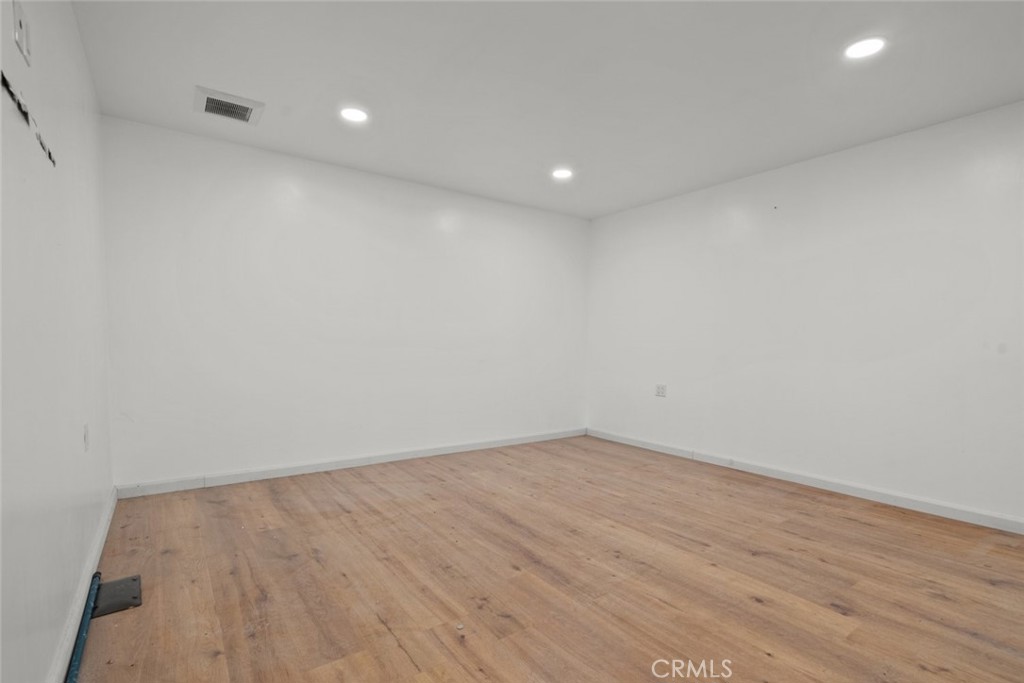 11285 Goss Street Property Photo 31