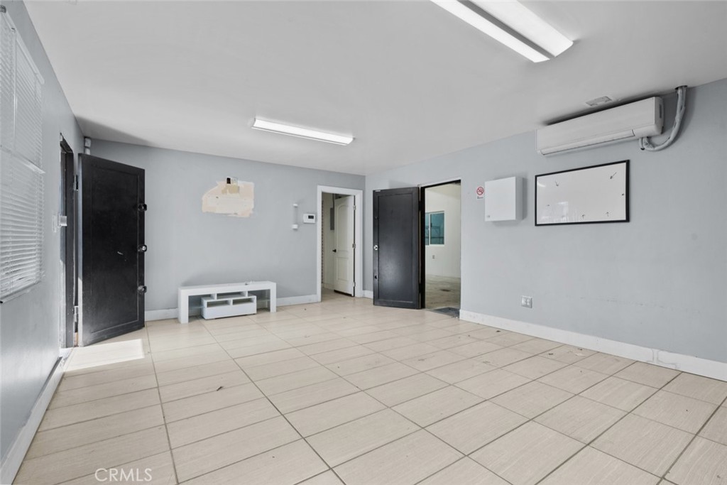 11285 Goss Street Property Photo 35