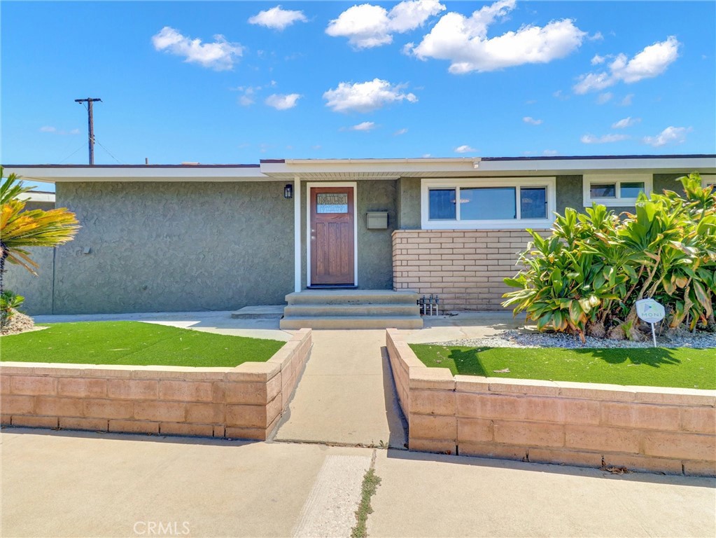 2310 W 169th Place Property Photo 1