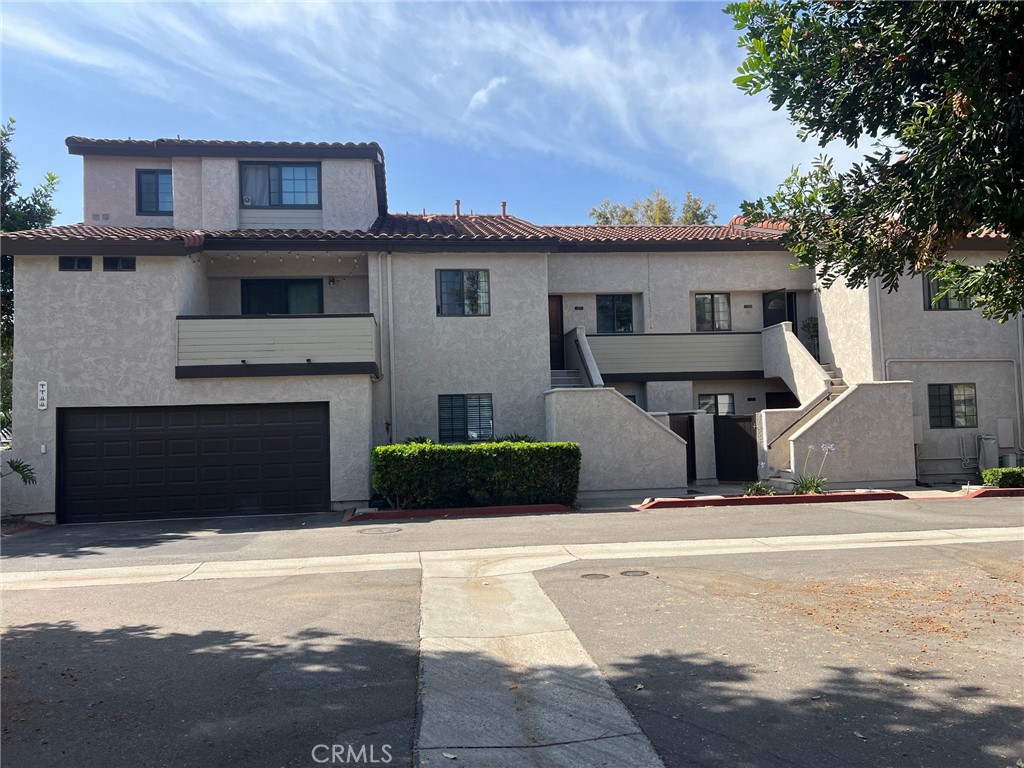 1104 Via Montoya Property Photo 1