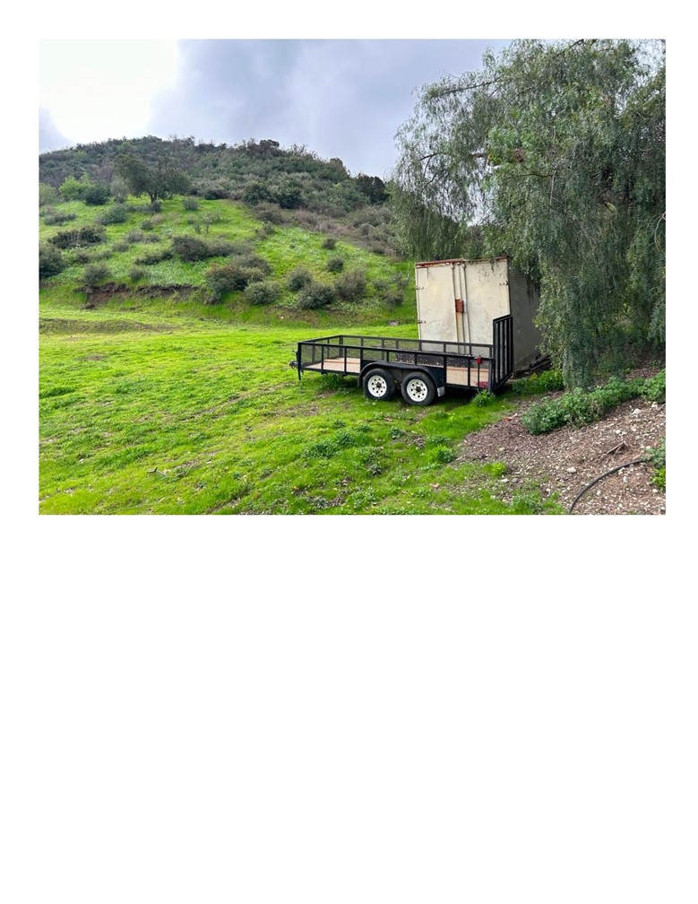 8600 Day Property Photo 8