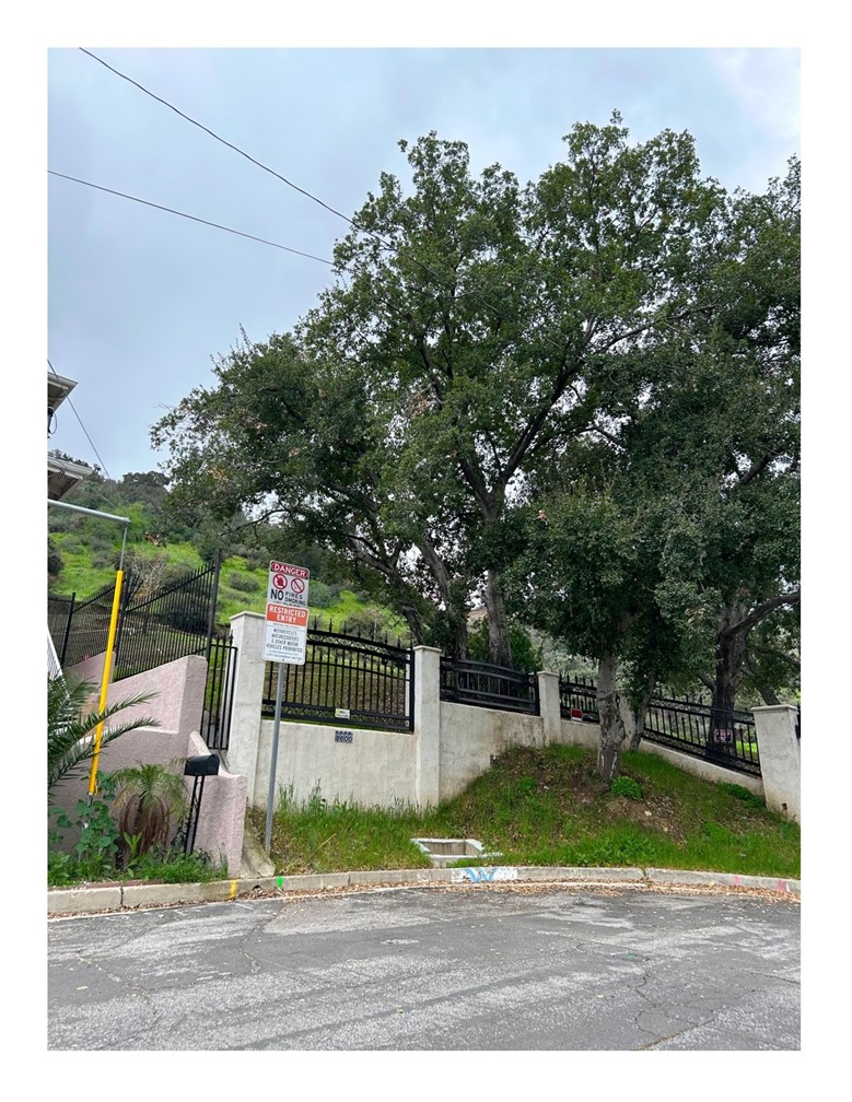 8600 Day Property Photo 12