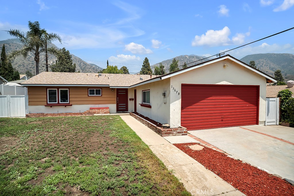 13678 Marchant Avenue Property Photo 1
