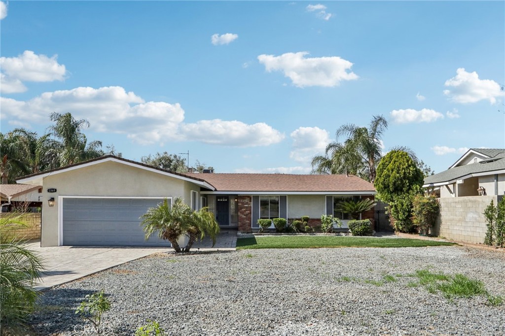 13171 13169 Phillippi Avenue Property Photo 1