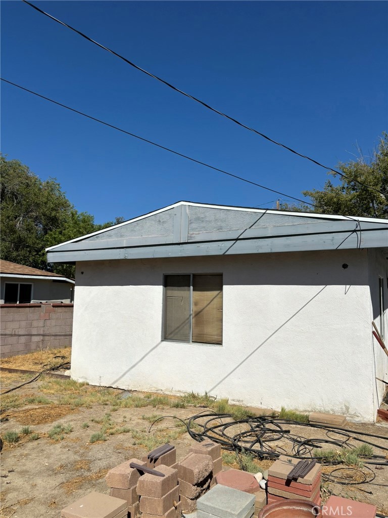 45417 11th Street W Property Photo 5