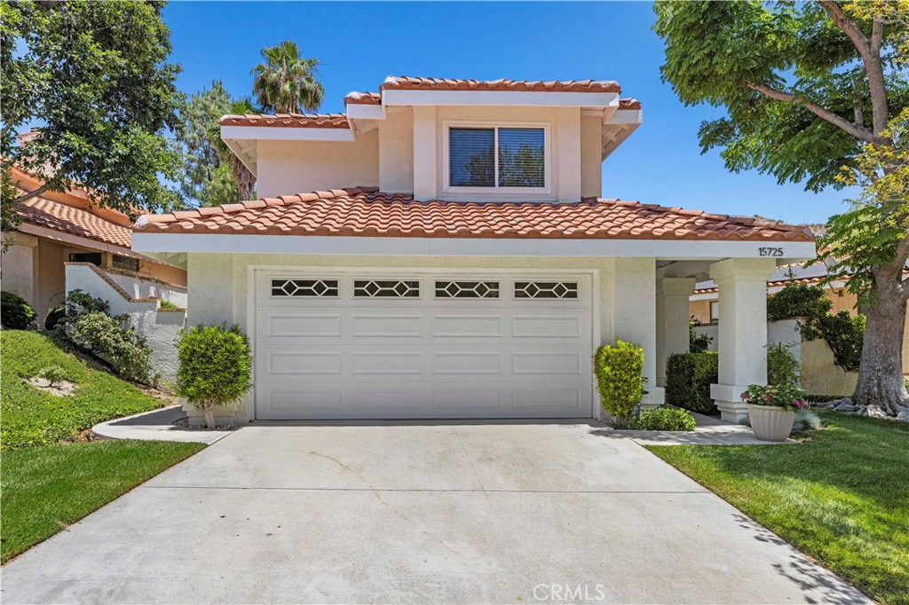15725 Kenneth Place