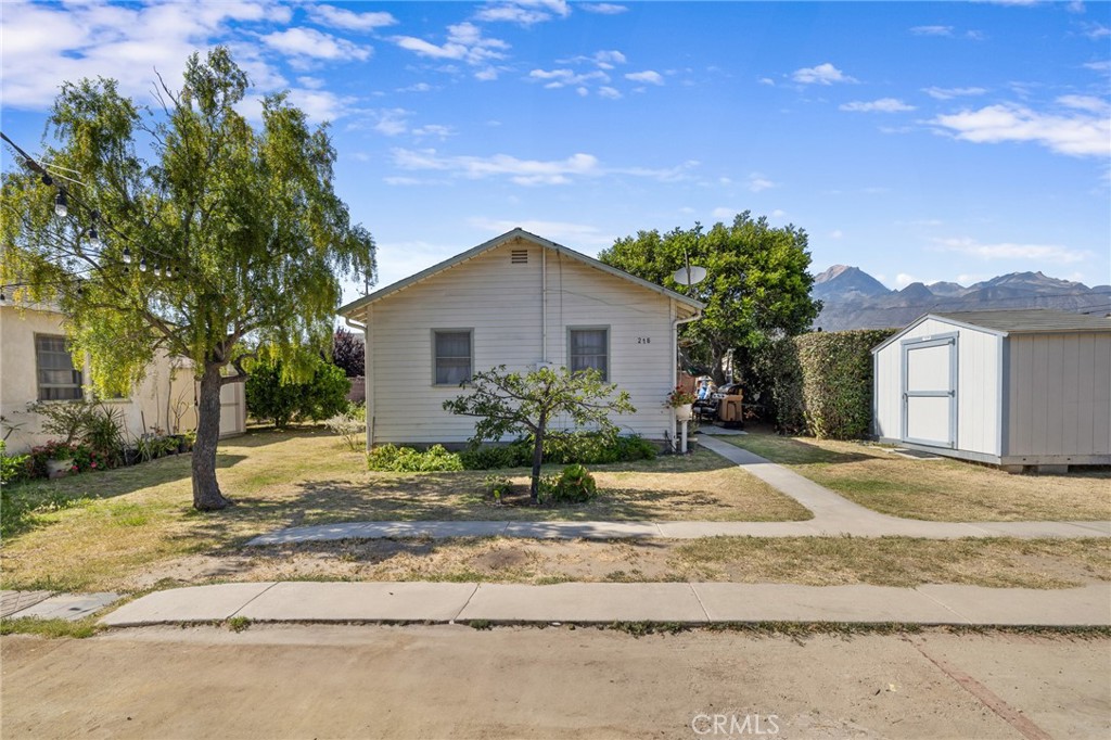 214 S Ojai Street Property Photo 1