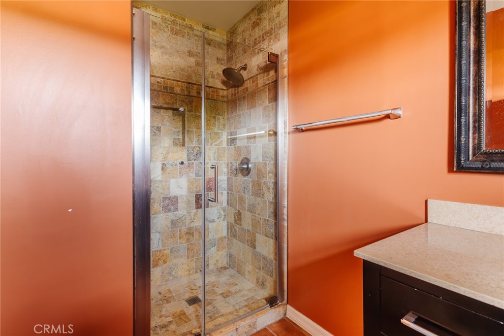 10217 Amestoy Avenue Property Photo 16