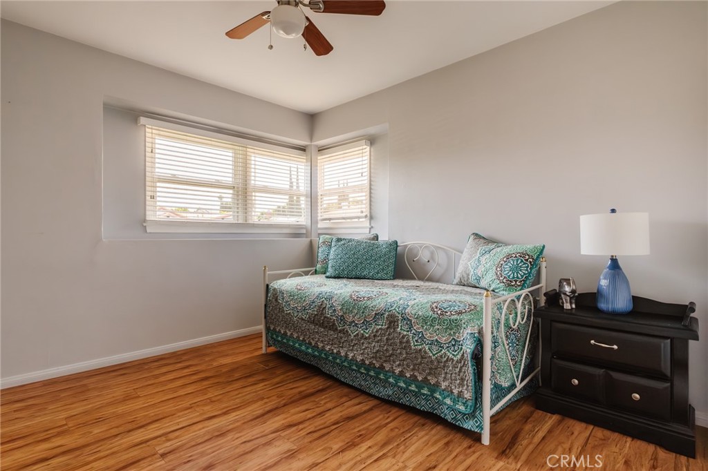 10217 Amestoy Avenue Property Photo 19