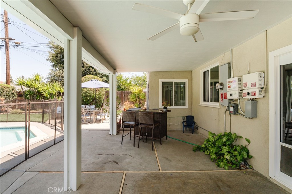 10217 Amestoy Avenue Property Photo 21