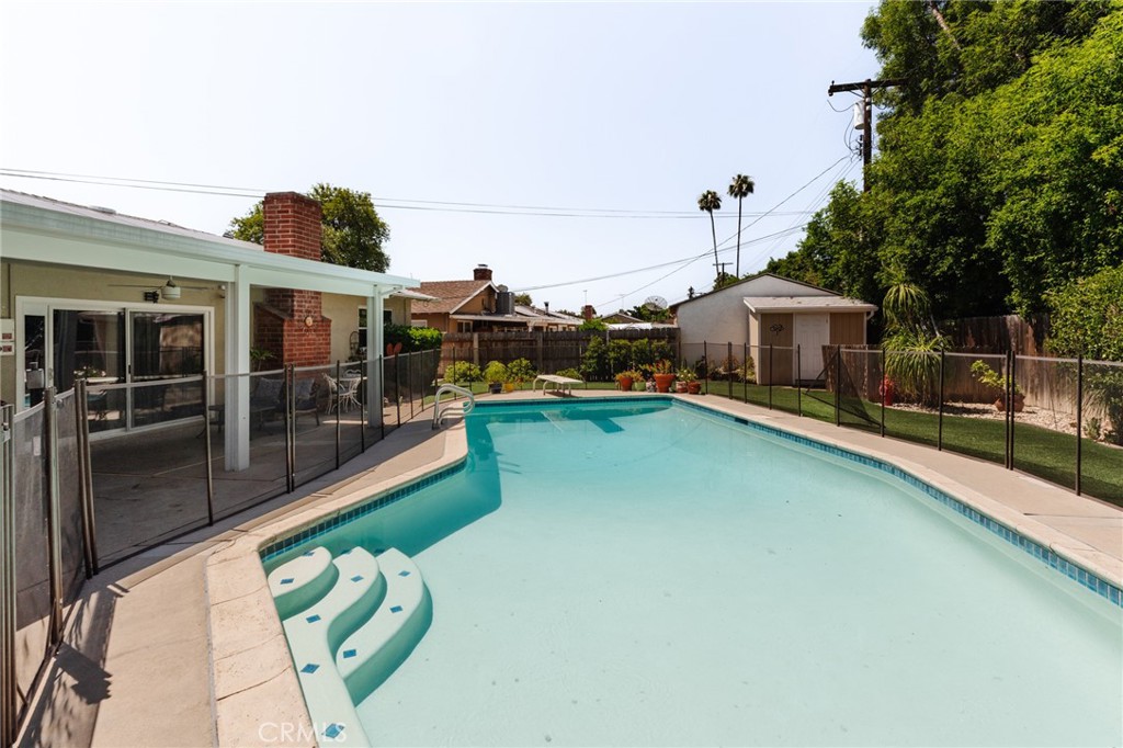 10217 Amestoy Avenue Property Photo 24