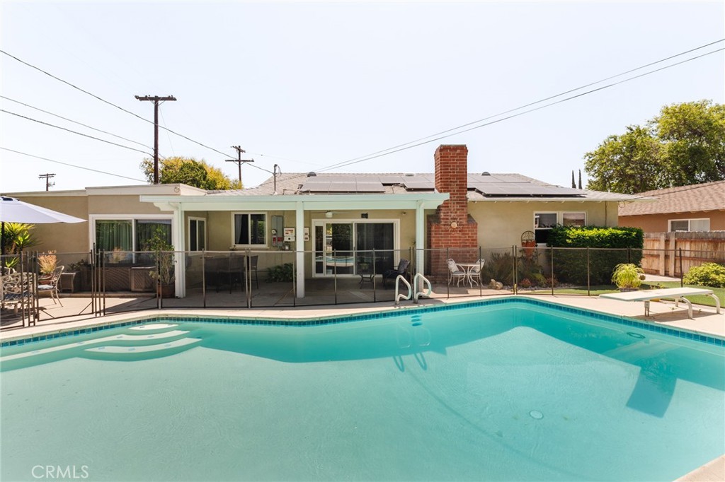10217 Amestoy Avenue Property Photo 25