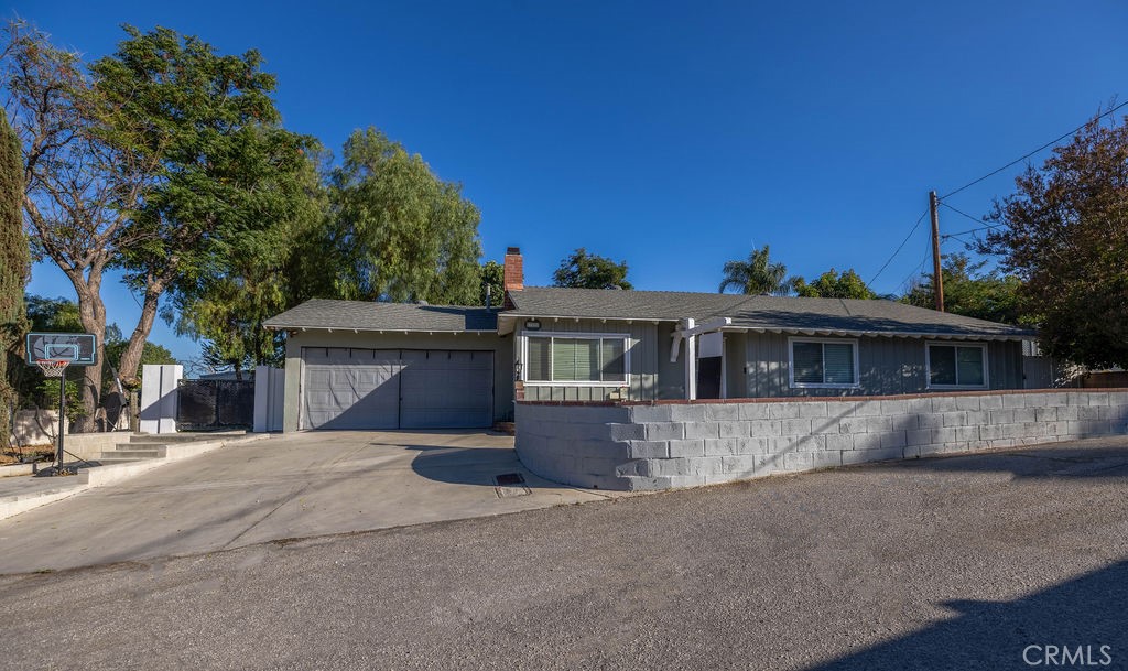 27820 Ferguson Drive Property Photo 1