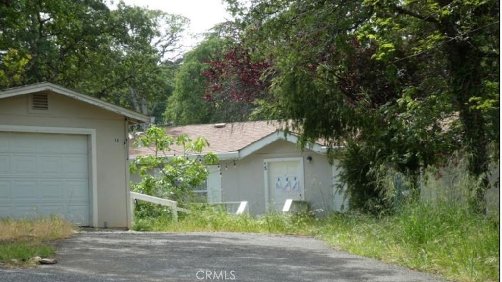 15 Aqua Court Property Photo 1