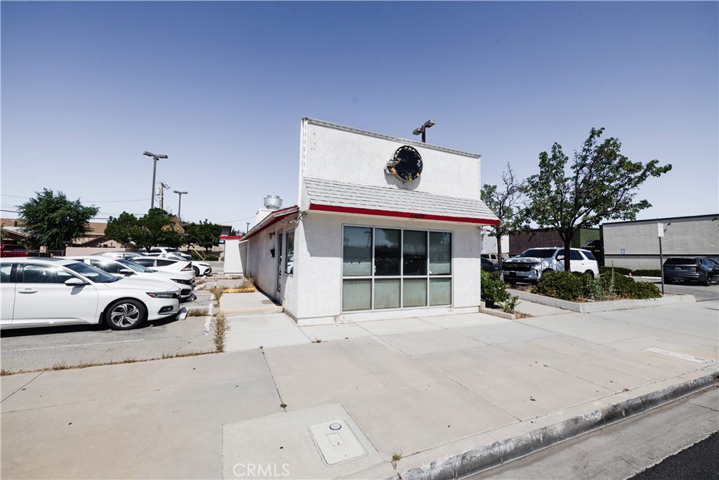 44835 Beech Avenue Property Photo 1