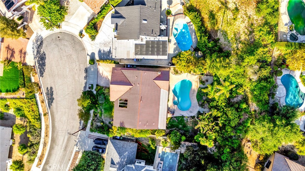 3811 Algonaut Drive