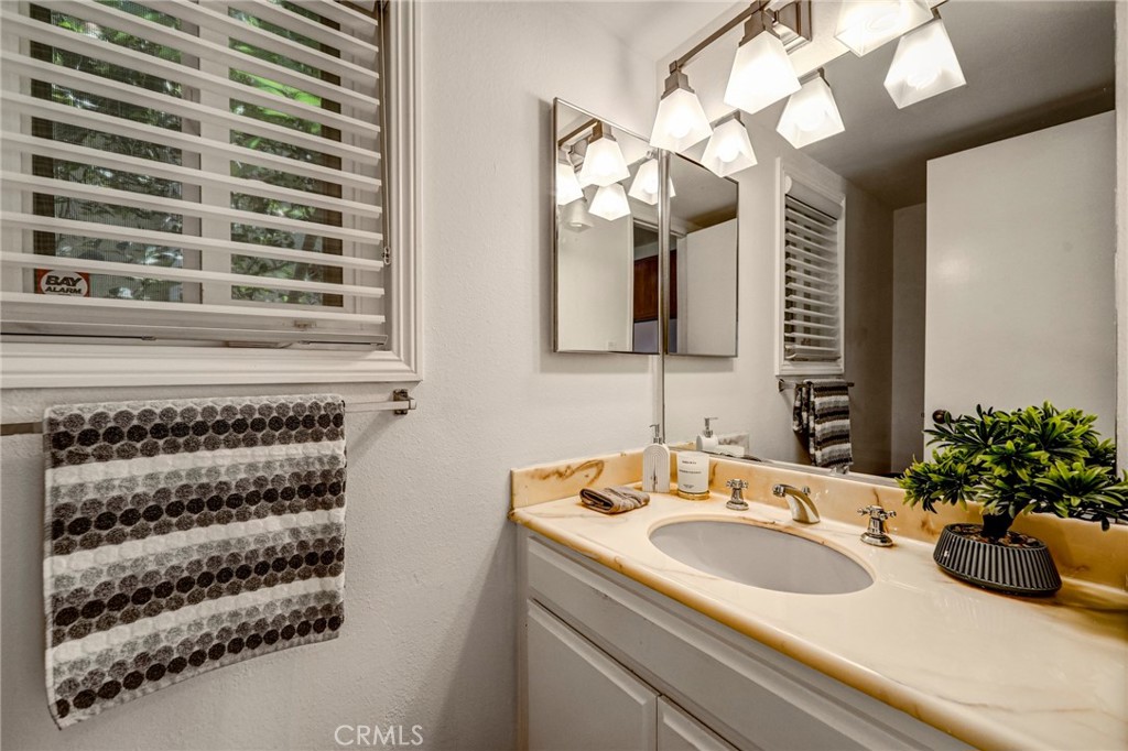 11100 Acama Street 16 Property Photo 23