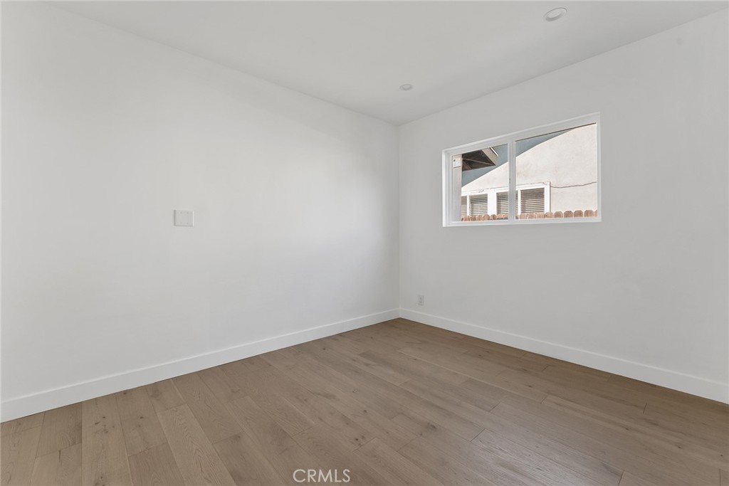22723 Leonora Drive Property Photo 19