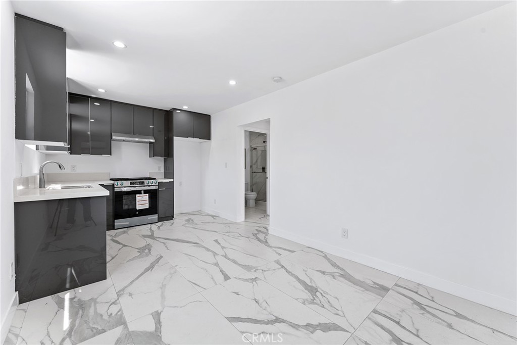22723 Leonora Drive Property Photo 24