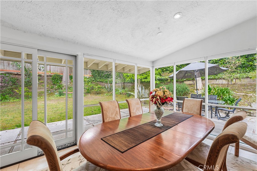 3624 Loadstone Drive Property Photo 4