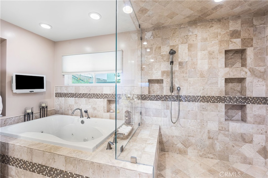 3624 Loadstone Drive Property Photo 25