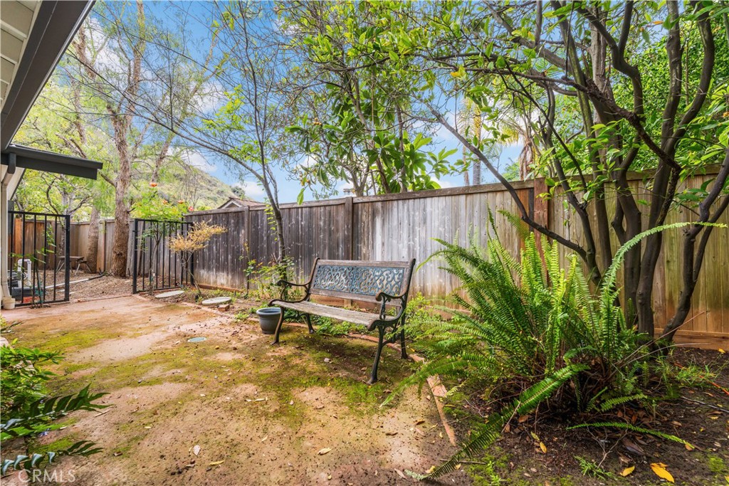3624 Loadstone Drive Property Photo 29