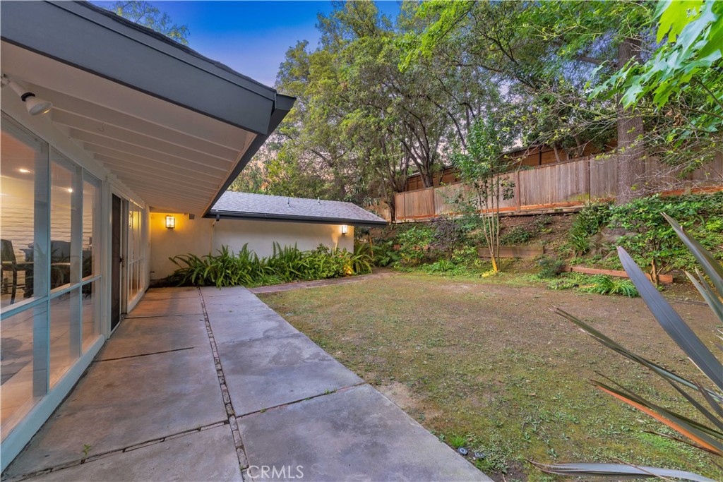 3624 Loadstone Drive Property Photo 35
