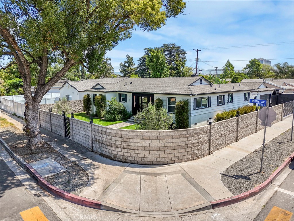 8102 Willis Ave Property Photo 1