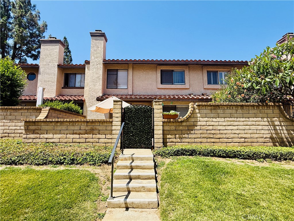 9809 Madonna Court Property Photo 1